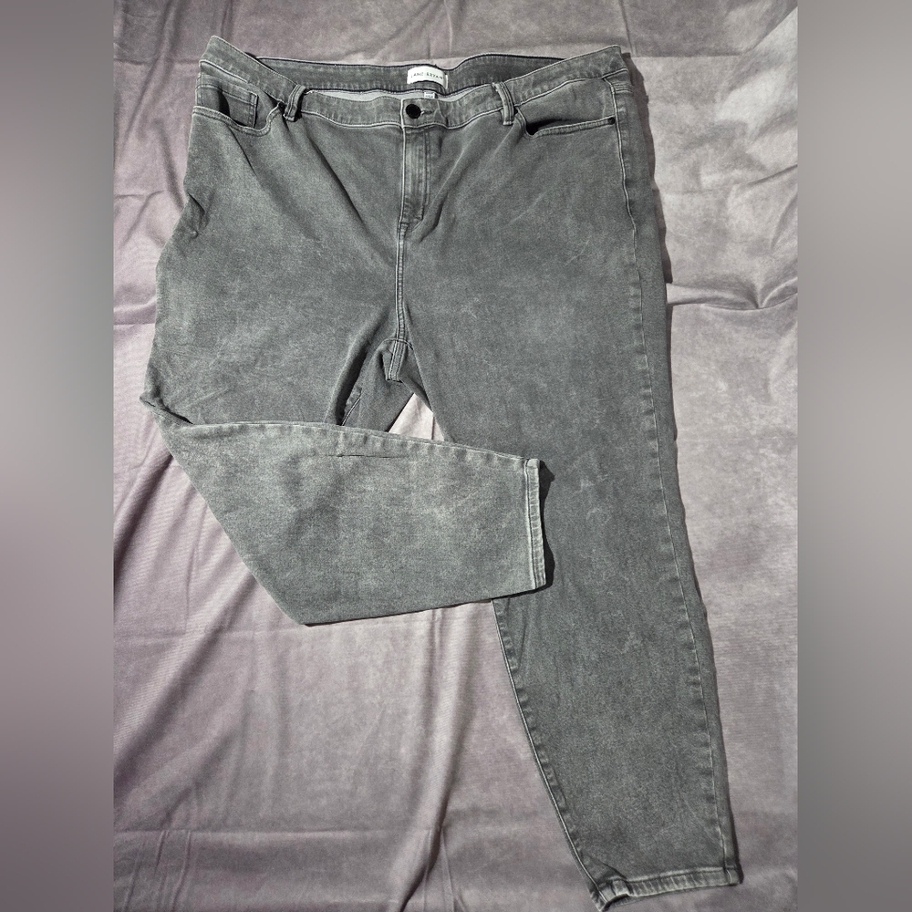 Lane Bryant Jeans Wms Sz 26/28P Mid Rise Straight‎ Signature Fit Flex Waist Gray